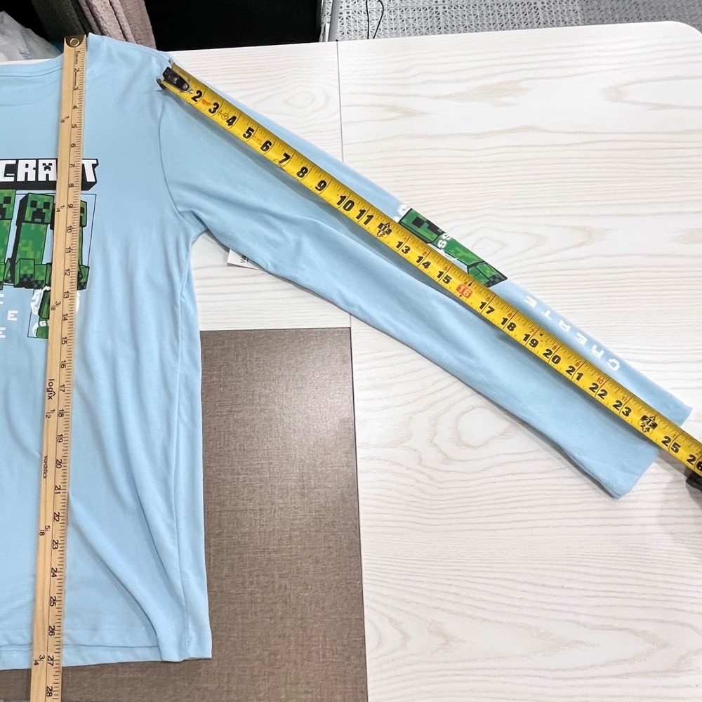 Minecraft Graphic Tee Boy 2XL 18 Blue Long Sleeve Creeper Create Explore Survive - Picture 7 of 7